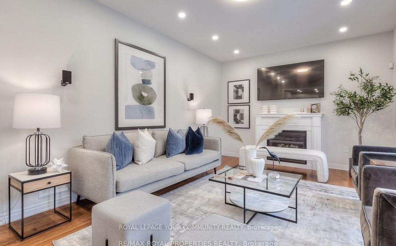 Photo 6 of 8 Speight Court, Ajax, Northeast Ajax — HOMEH