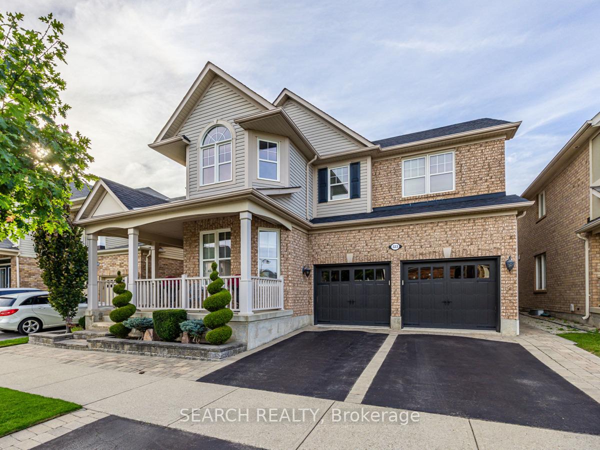 Front of 323 McDougall Crossing