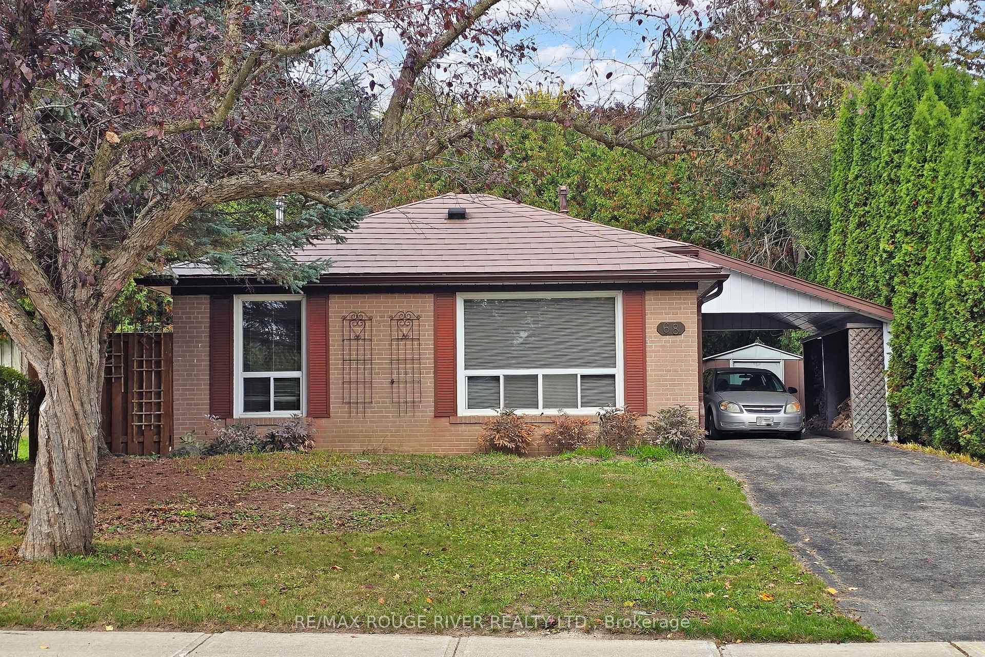 Photo 1 of 68 Aurora Heights Drive, Aurora, Aurora Heights — HOMEH