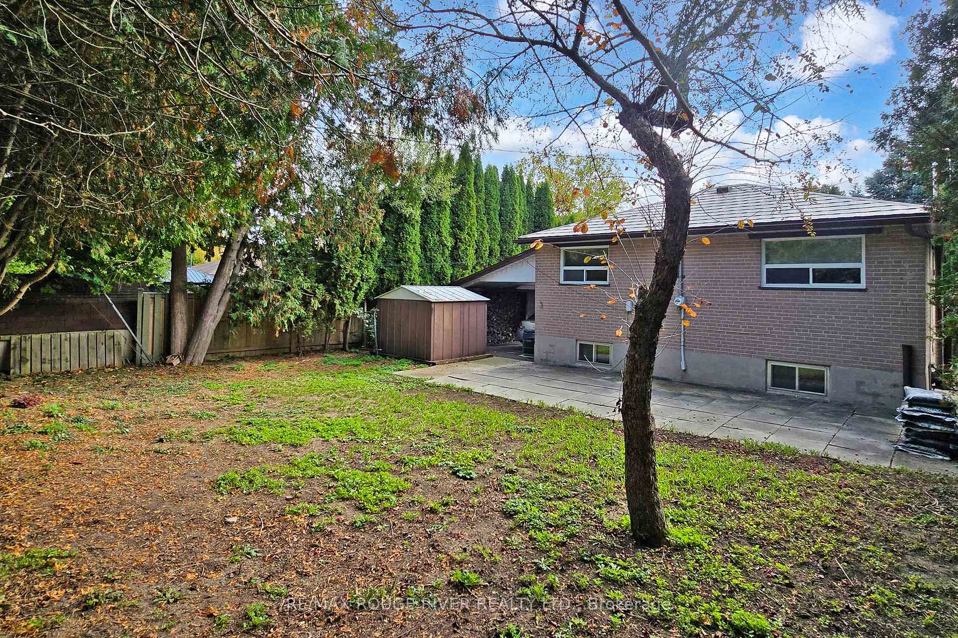 Photo 35 of 68 Aurora Heights Drive, Aurora, Aurora Heights — HOMEH