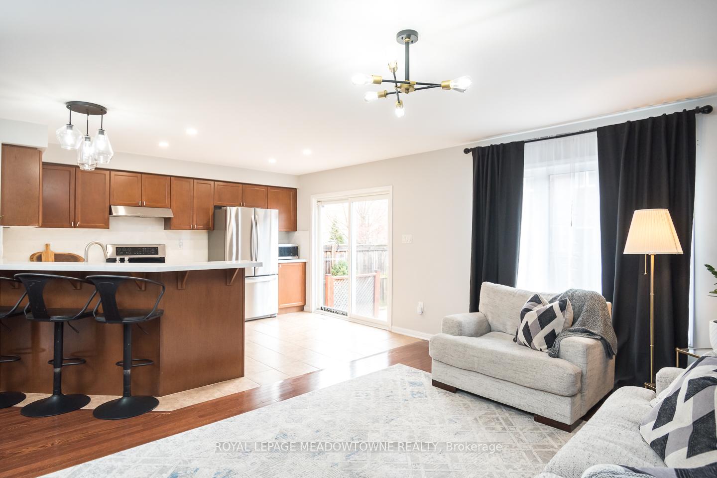 Photo 7 of 607 Cargill Path, Milton, Coates — HOMEH