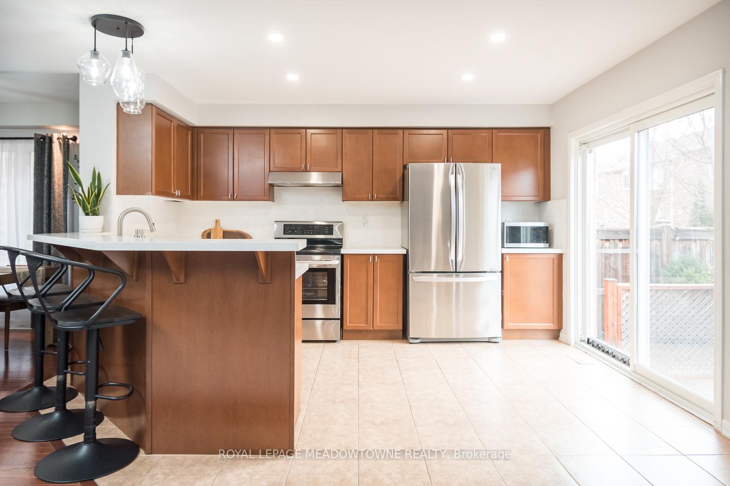 Photo 8 of 607 Cargill Path, Milton, Coates — HOMEH