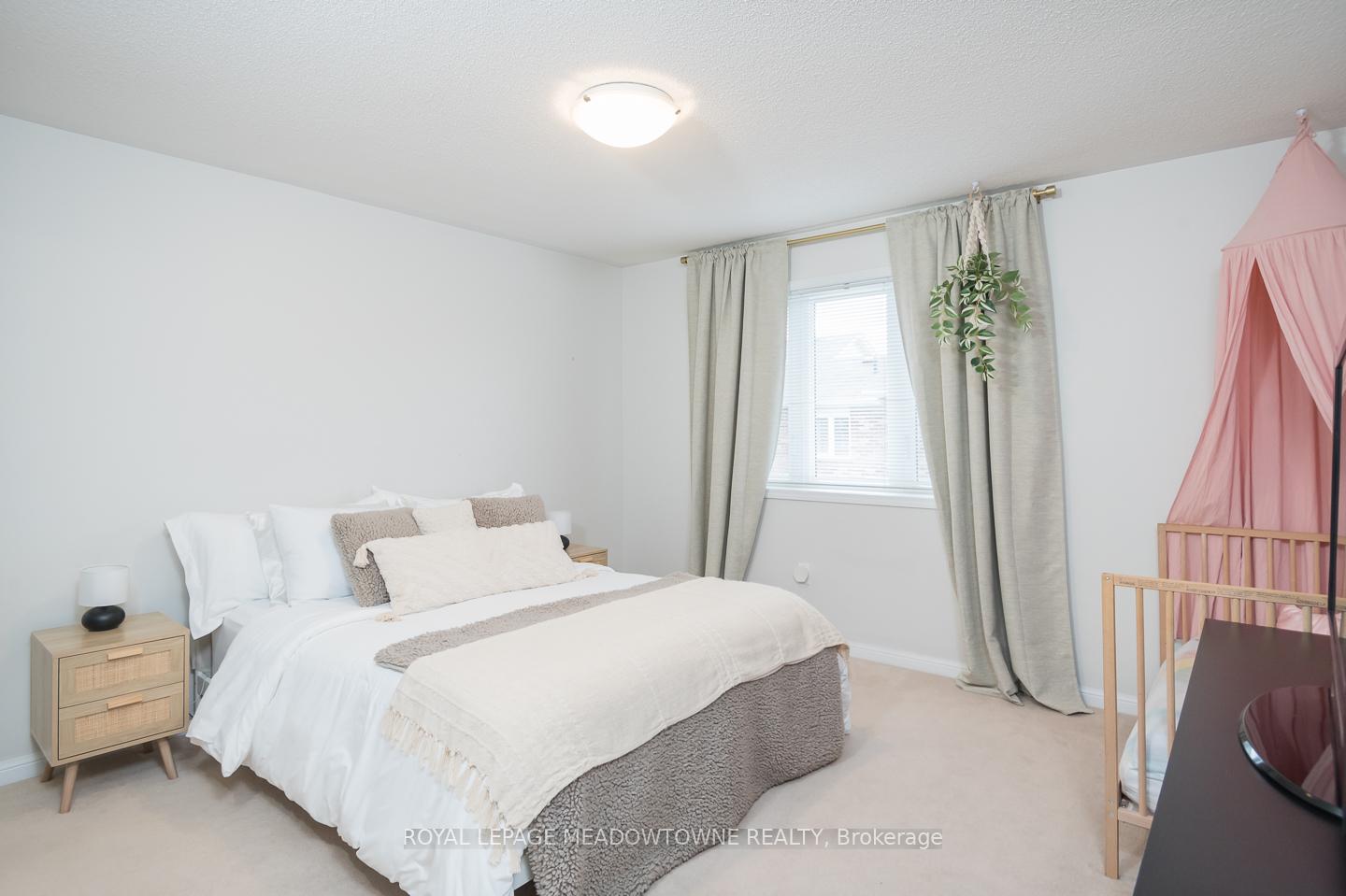 Photo 13 of 607 Cargill Path, Milton, Coates — HOMEH