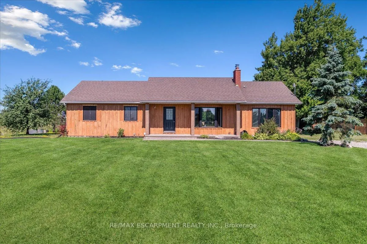 Photo 2 of 6550 Sinclairville Road, Hamilton, Rural Glanbrook — HOMEH