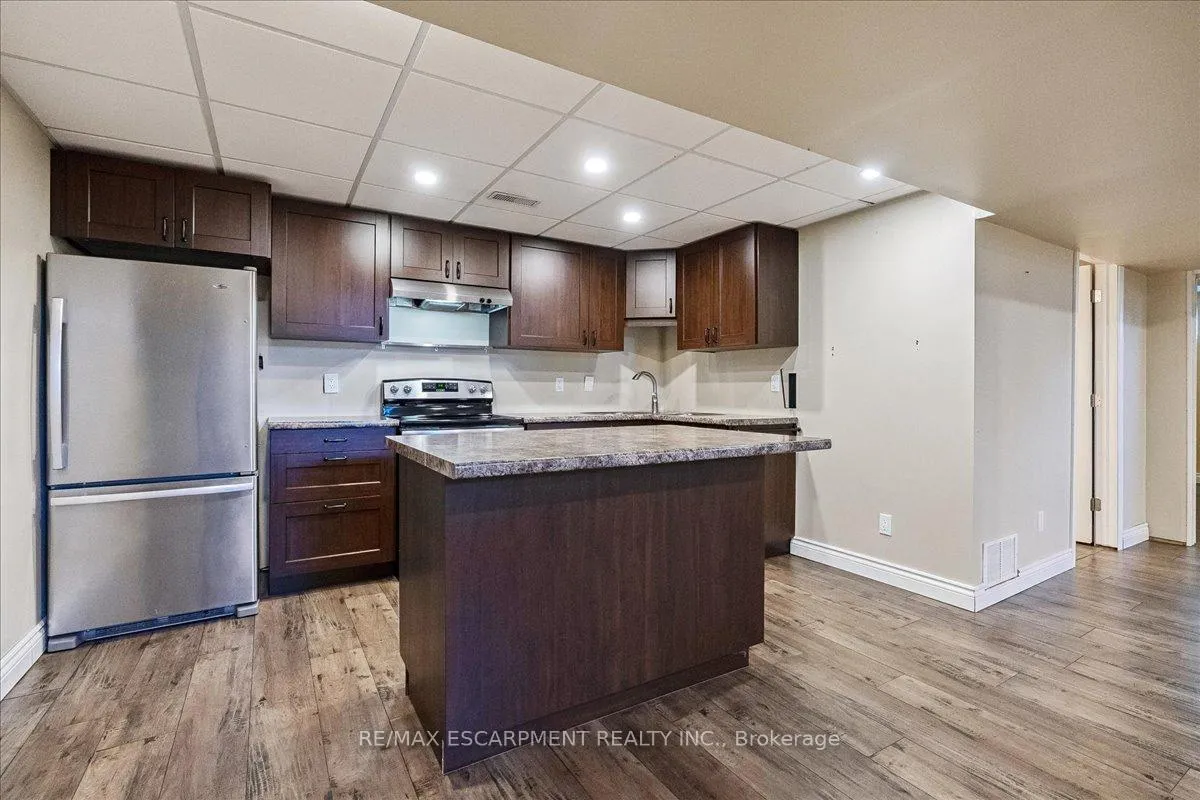 Photo 20 of 6550 Sinclairville Road, Hamilton, Rural Glanbrook — HOMEH