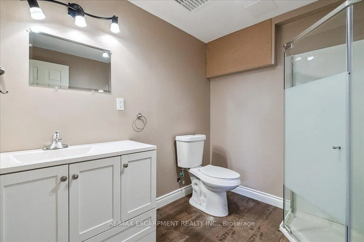 Photo 23 of 6550 Sinclairville Road, Hamilton, Rural Glanbrook — HOMEH