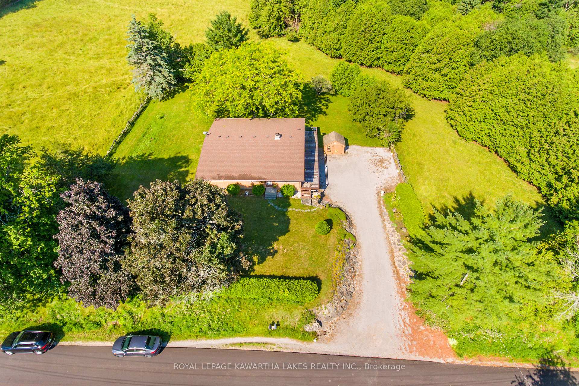 Photo 4 of 1357 Killarney Bay Road, Kawartha Lakes, Fenelon — HOMEH
