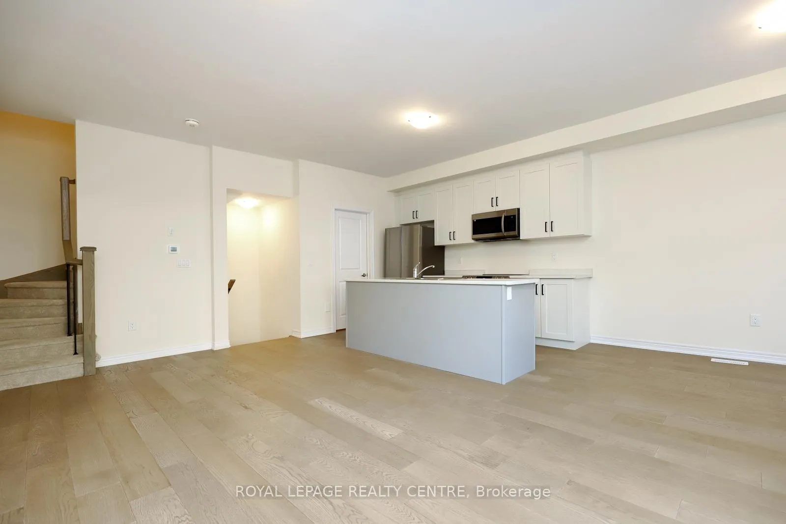 Photo 14 of Unit 16, 40 Zinfandel Drive, Hamilton, Winona — HOMEH