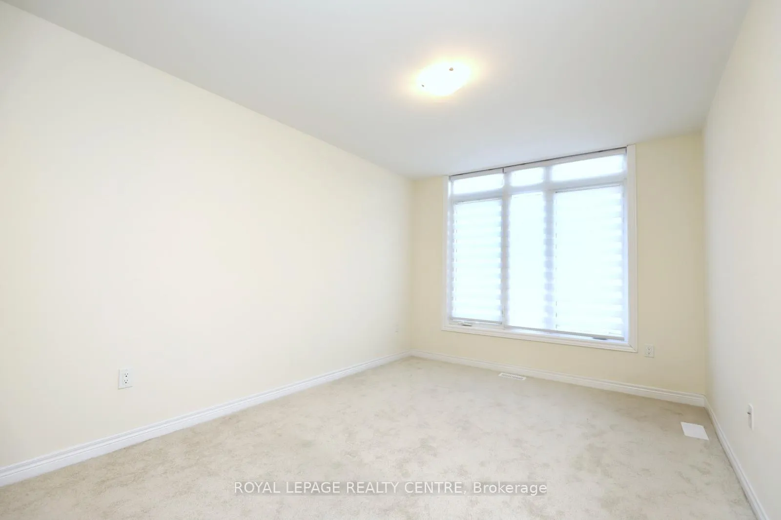 Photo 26 of Unit 16, 40 Zinfandel Drive, Hamilton, Winona — HOMEH