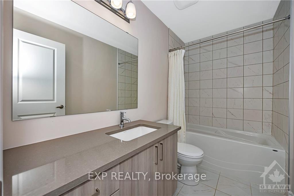 Photo 12 of 298 Livery Street, Ottawa, Kanata - Emerald Meadows/Trailwest — HOMEH