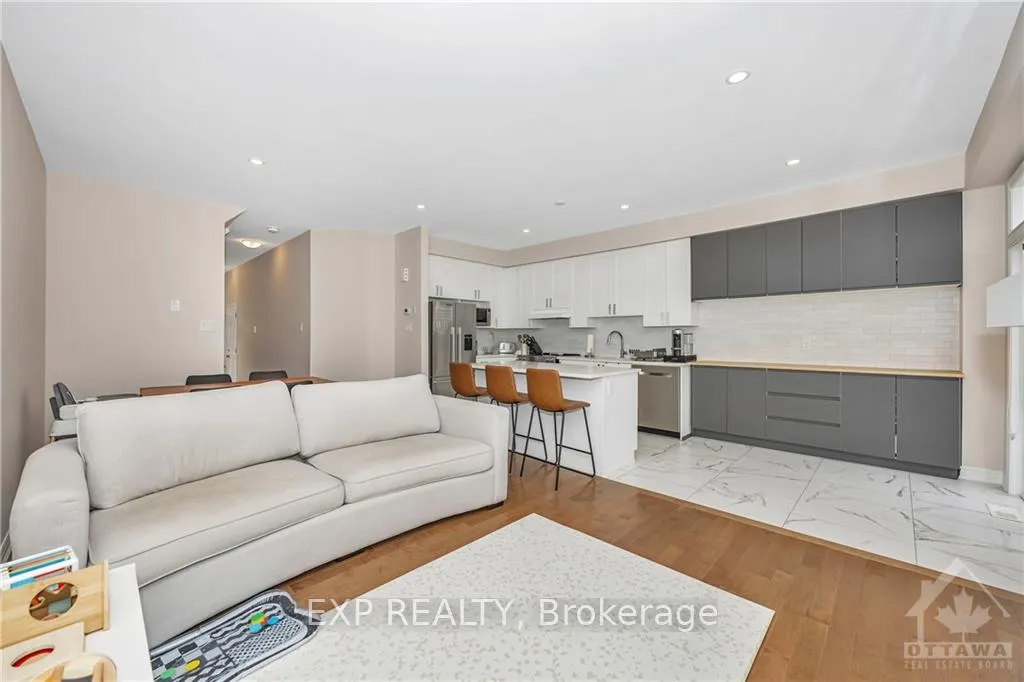Photo 15 of 298 Livery Street, Ottawa, Kanata - Emerald Meadows/Trailwest — HOMEH
