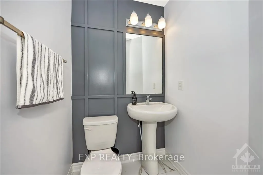 Photo 17 of 298 Livery Street, Ottawa, Kanata - Emerald Meadows/Trailwest — HOMEH