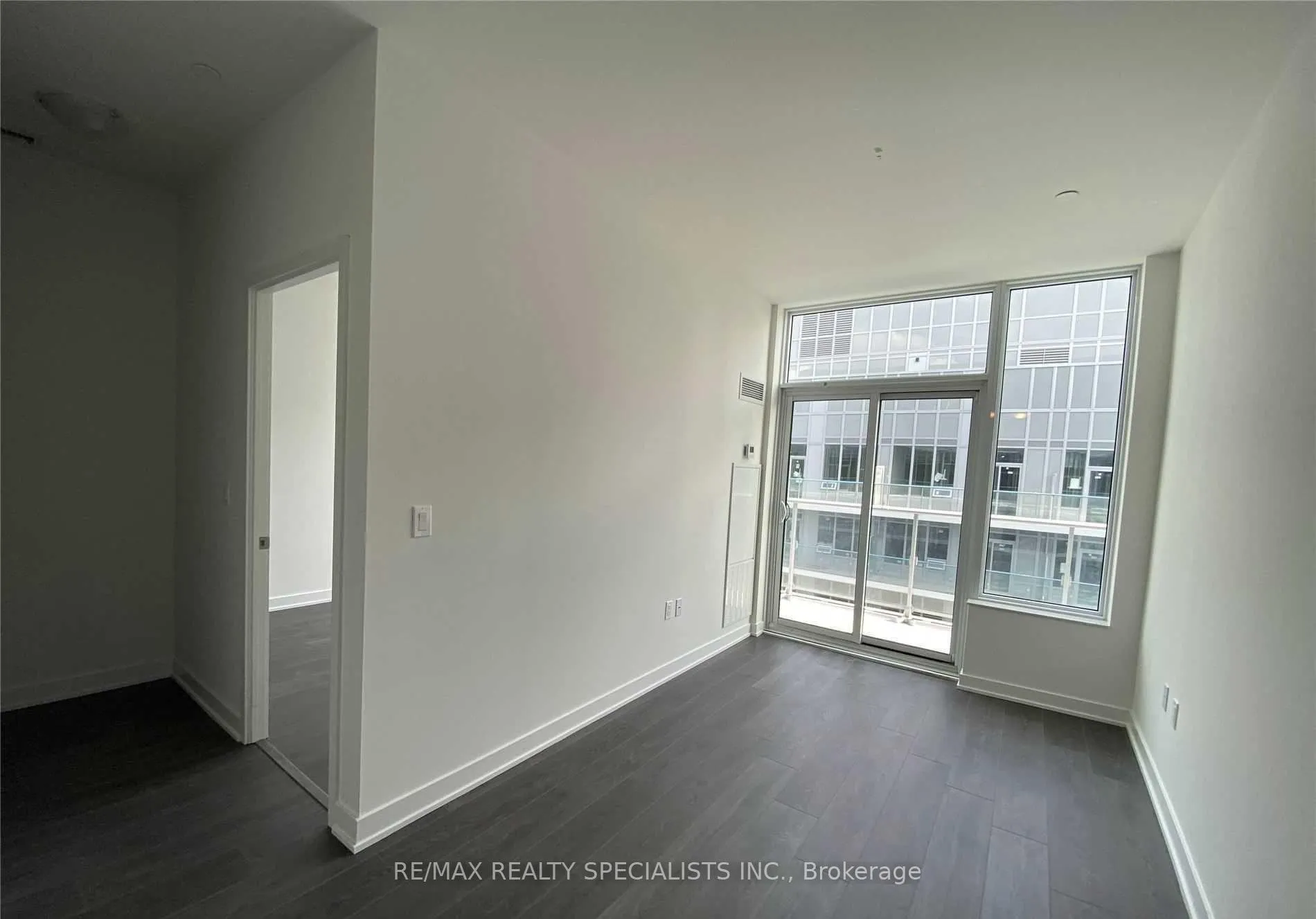 Photo 8 of Unit PH07, 99 Broadway Avenue, Toronto, Mount Pleasant West — HOMEH