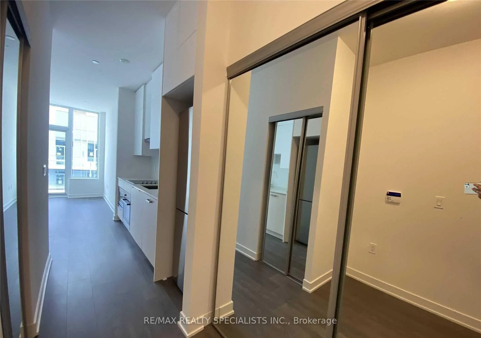 Photo 13 of Unit PH07, 99 Broadway Avenue, Toronto, Mount Pleasant West — HOMEH