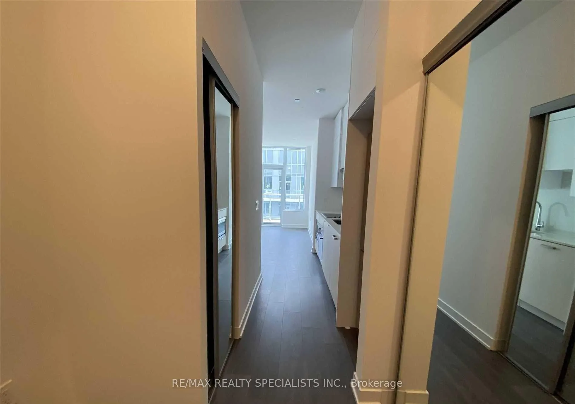 Photo 14 of Unit PH07, 99 Broadway Avenue, Toronto, Mount Pleasant West — HOMEH