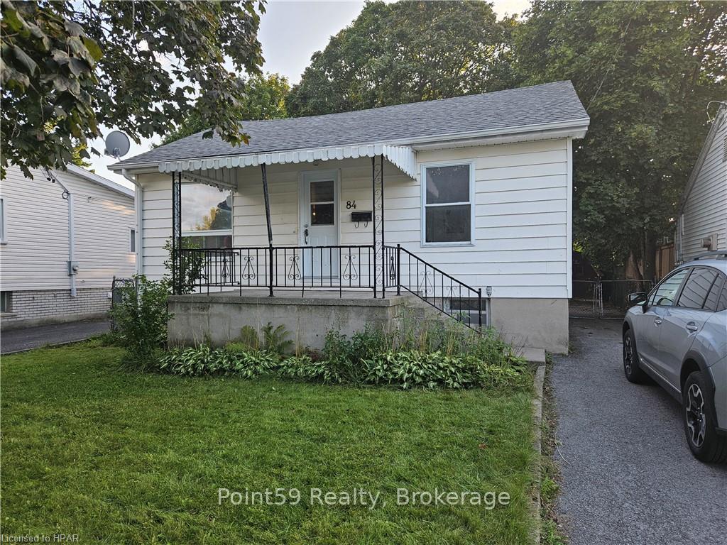 Front of 84 Carleton Street