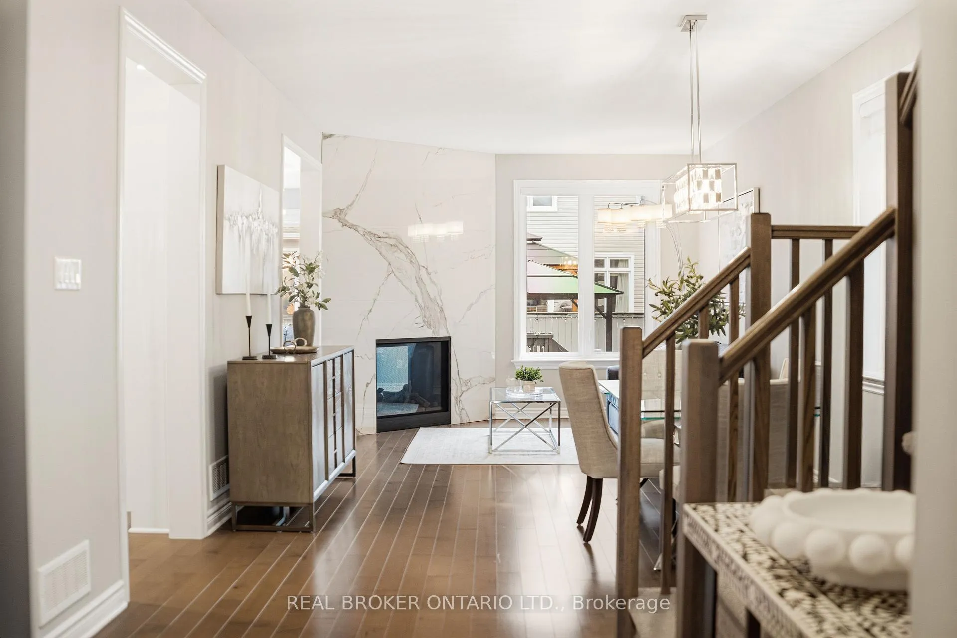 Photo 4 of 204 Trollius Way, Ottawa, Blossom Park/Kemp Park/Findlay Creek — HOMEH
