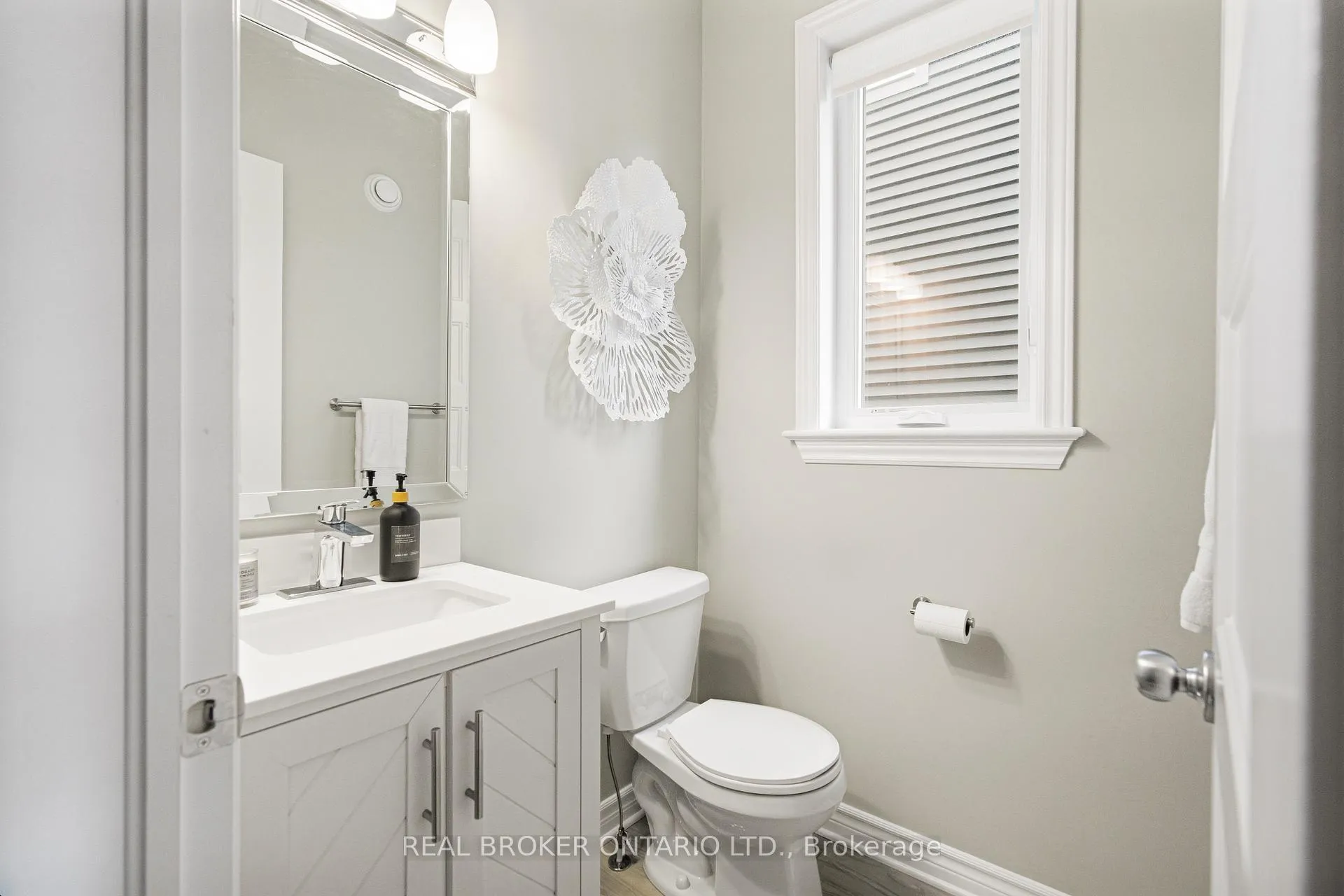 Photo 18 of 204 Trollius Way, Ottawa, Blossom Park/Kemp Park/Findlay Creek — HOMEH
