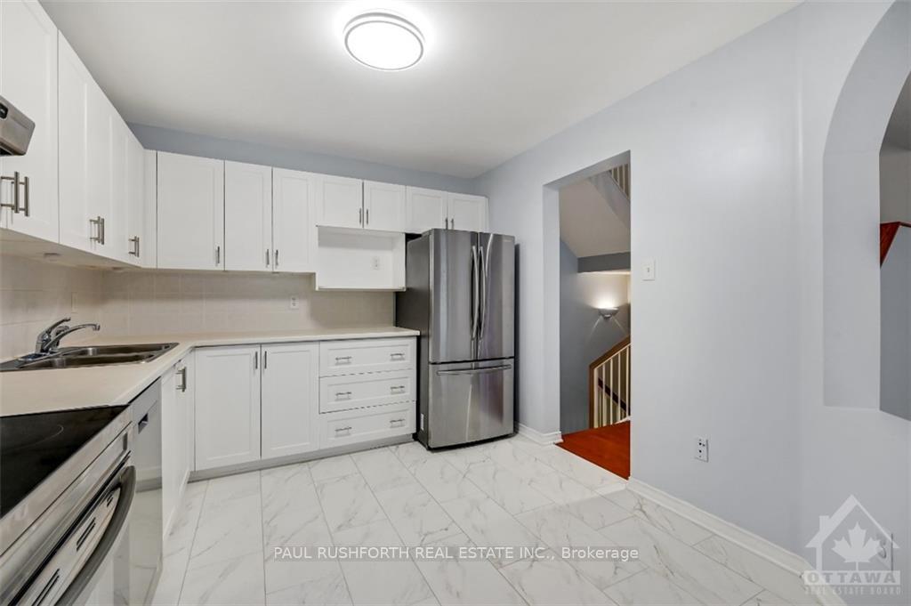 Photo 11 of 326 Statewood Drive, Ottawa, Kanata - Morgan's Grant/South March — HOMEH