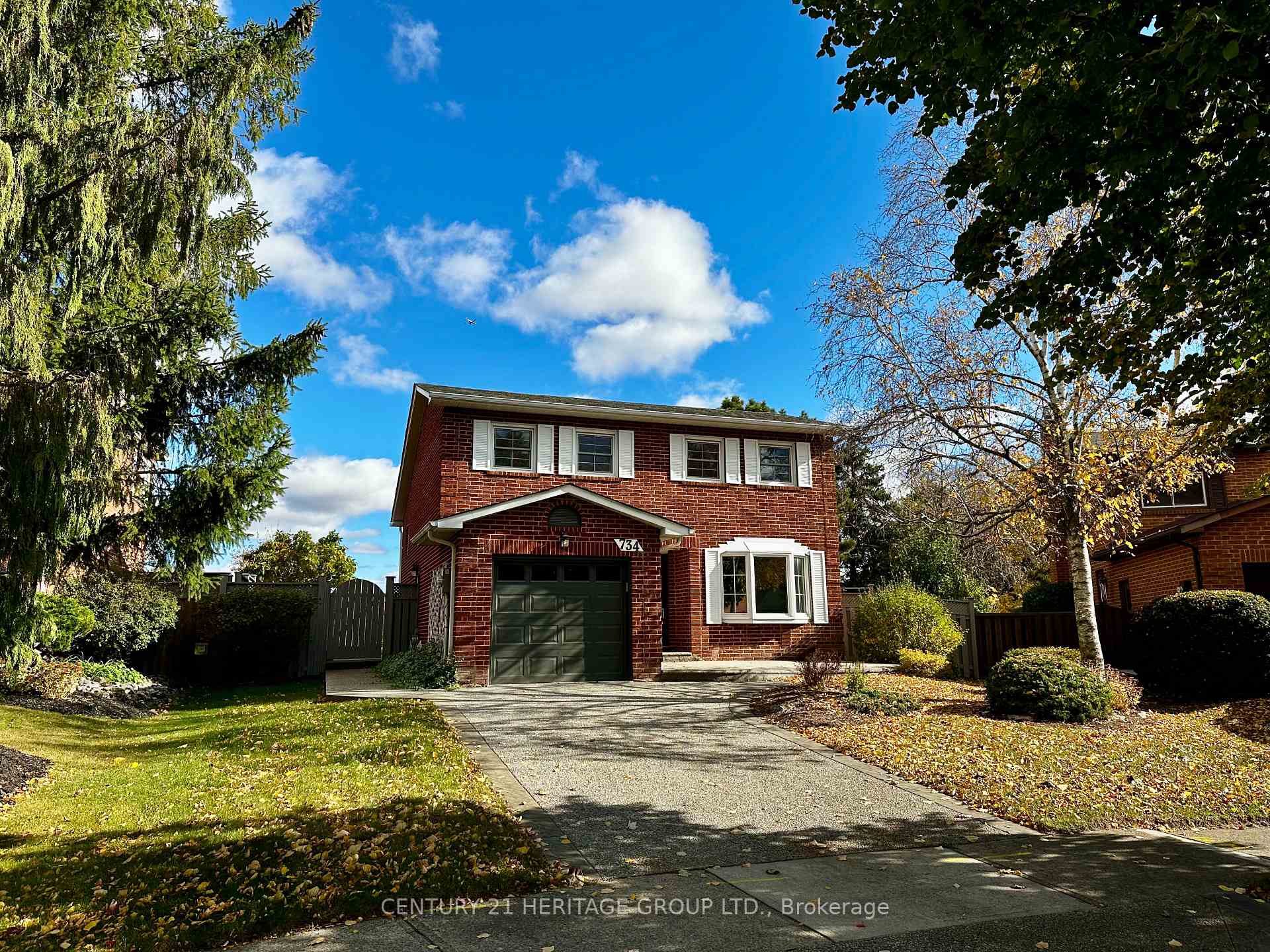 Photo 1 of 734 Robertson Crescent, Milton, Timberlea — HOMEH