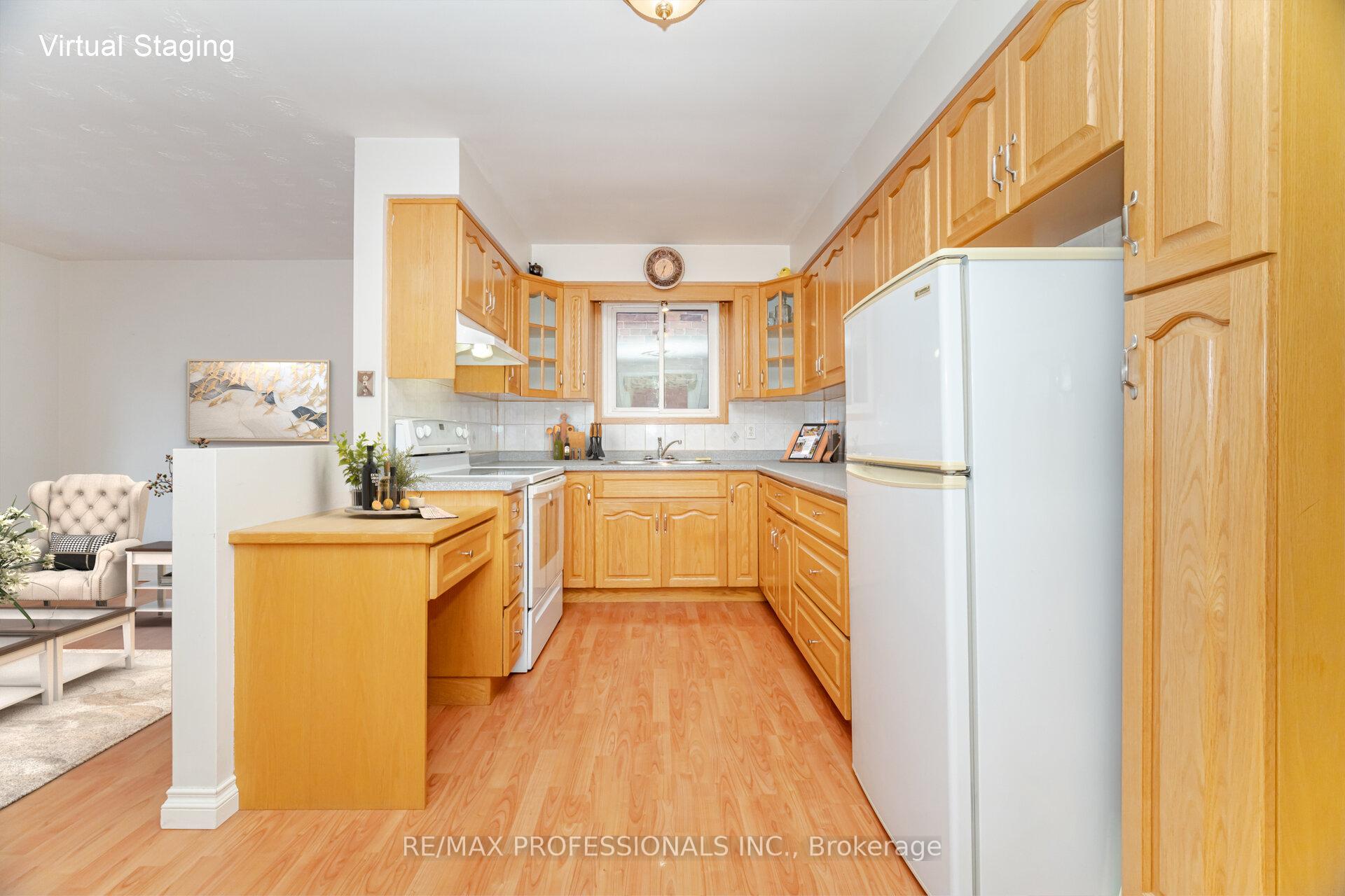 Photo 15 of 283 John Street N, Hamilton, Beasley — HOMEH