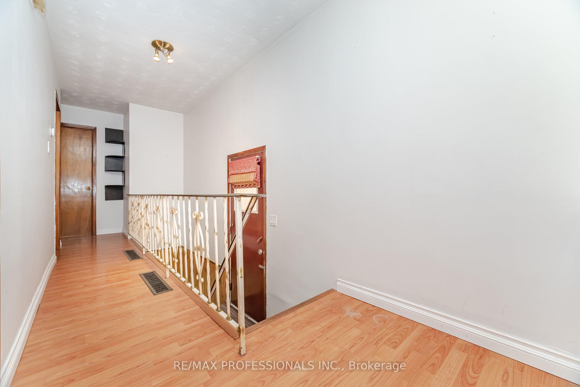 Photo 26 of 283 John Street N, Hamilton, Beasley — HOMEH