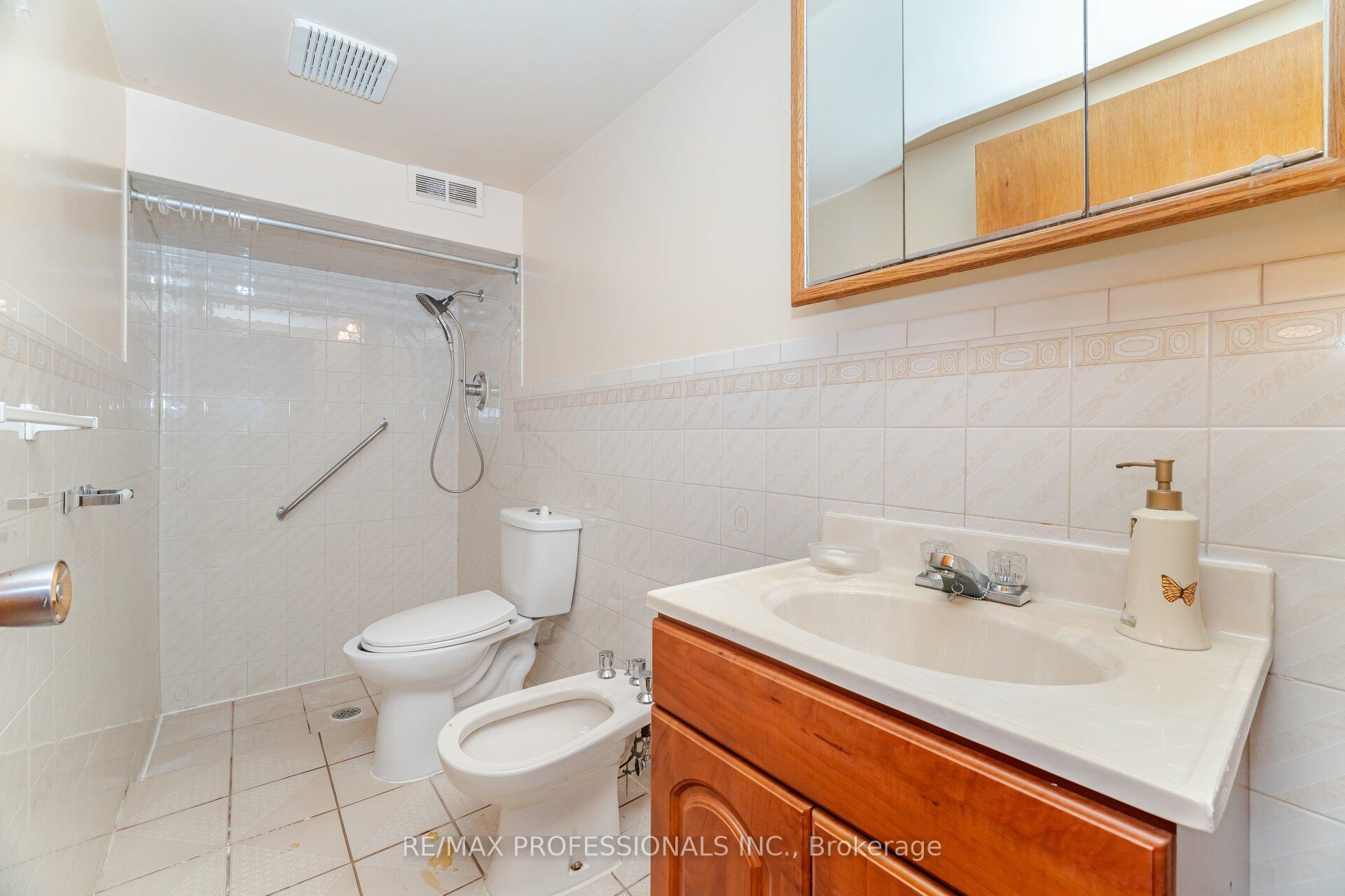 Photo 31 of 283 John Street N, Hamilton, Beasley — HOMEH