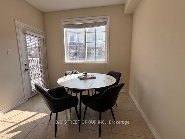 Photo 3 of 647 Murray Meadows Place, Milton, Clarke — HOMEH