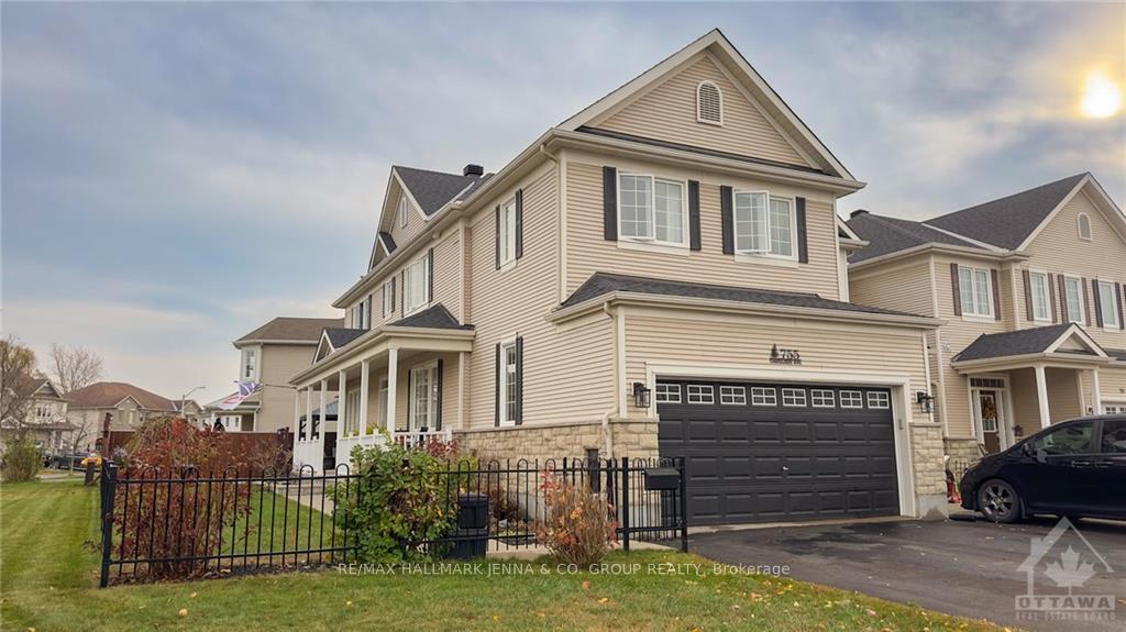 Photo 2 of 755 Oakglade Avenue, Ottawa, Kanata - Emerald Meadows/Trailwest — HOMEH