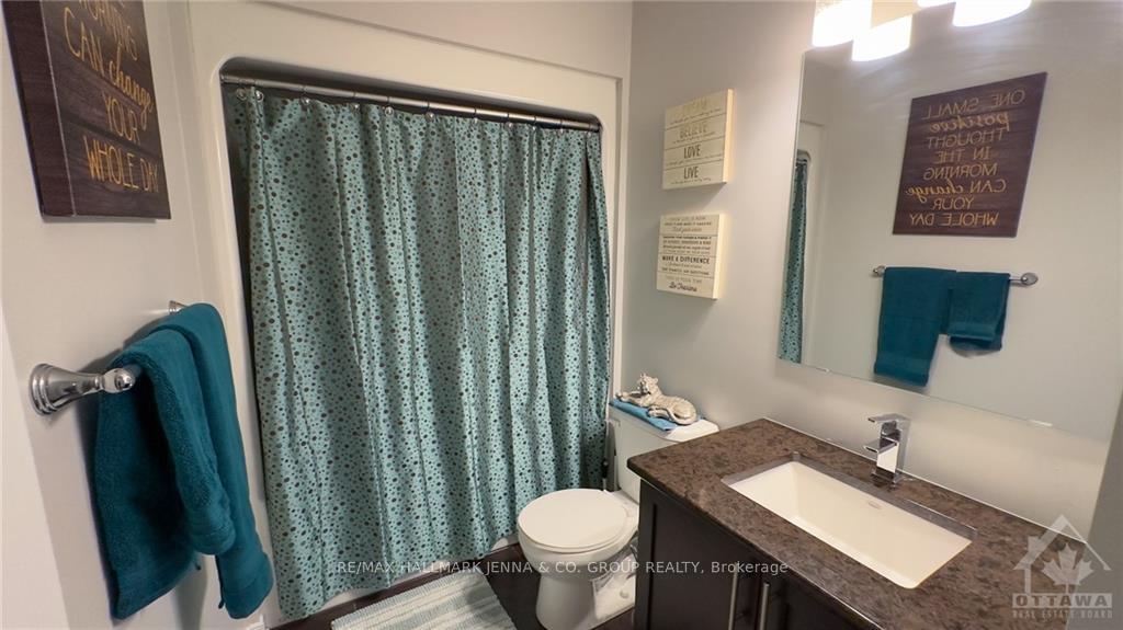 Photo 23 of 755 Oakglade Avenue, Ottawa, Kanata - Emerald Meadows/Trailwest — HOMEH