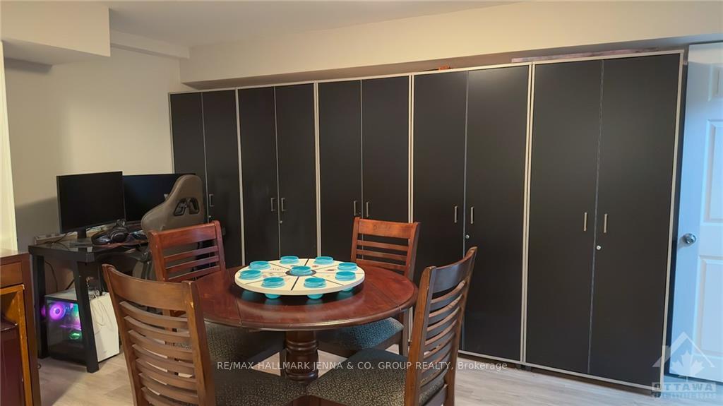 Photo 26 of 755 Oakglade Avenue, Ottawa, Kanata - Emerald Meadows/Trailwest — HOMEH