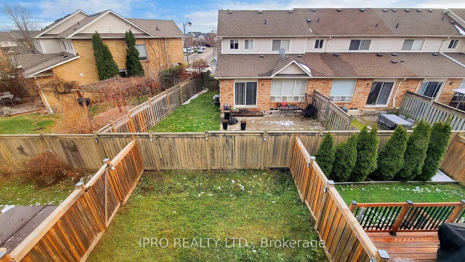 Photo 3 of 1672 Copeland Circle, Milton, Clarke — HOMEH