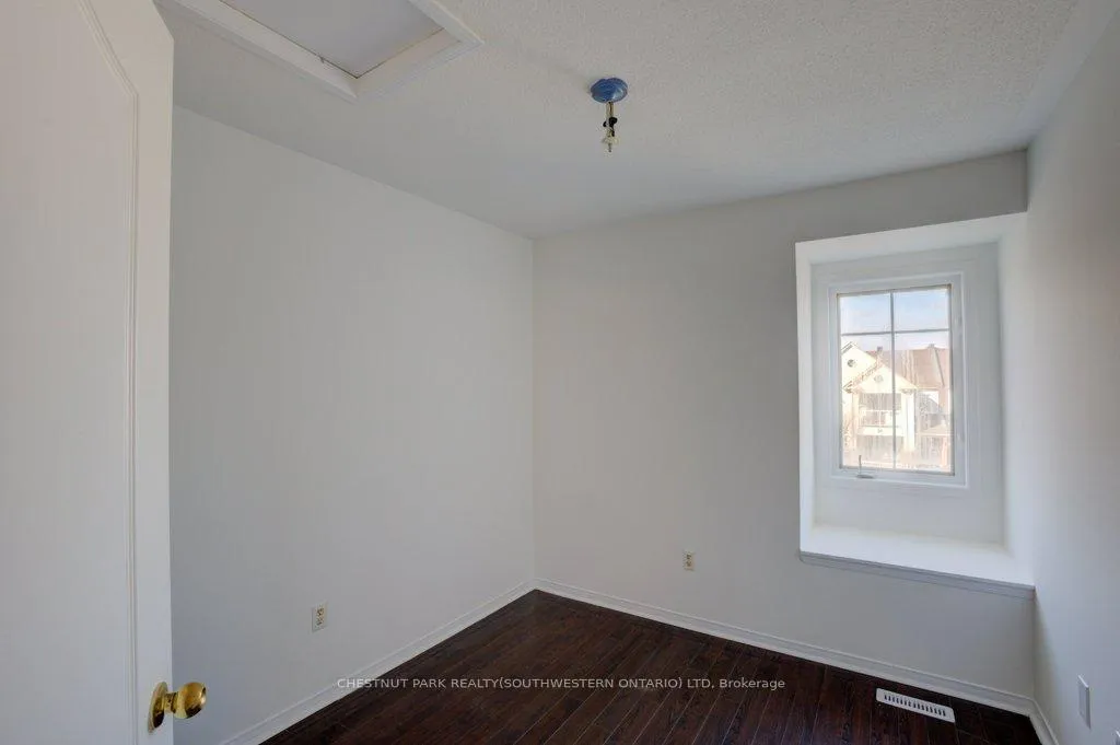 Photo 31 of 37 Port Union Road, Scarborough, Rouge — HOMEH