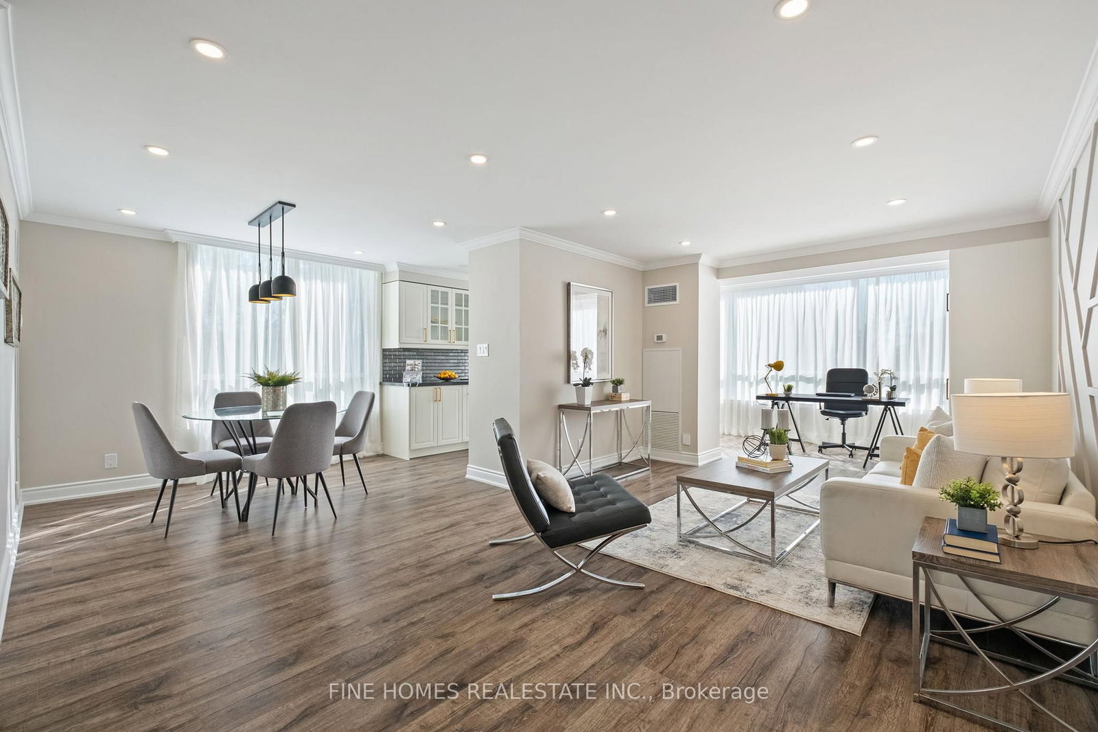 Photo 1 of Unit 307, 120 promenade Circ, Vaughan, Brownridge — HOMEH