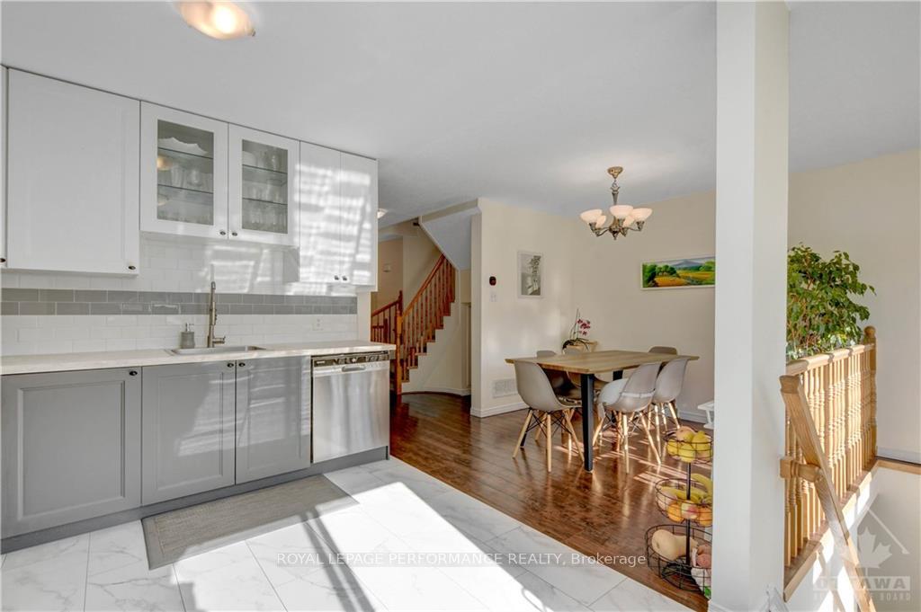 Photo 13 of 20 Kincardine Drive, Ottawa, Kanata - Glencairn/Hazeldean — HOMEH