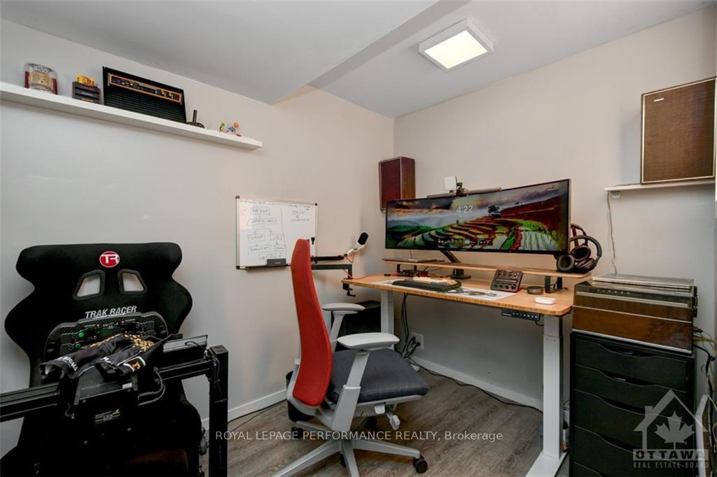 Photo 25 of 20 Kincardine Drive, Ottawa, Kanata - Glencairn/Hazeldean — HOMEH