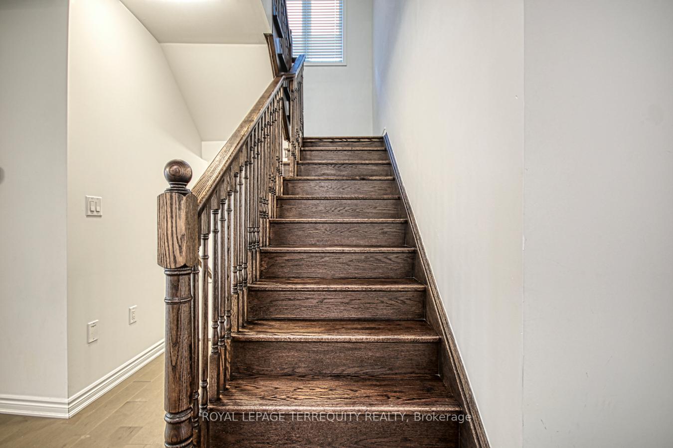 Photo 19 of 385 Gordon Krantz Avenue, Milton, Walker — HOMEH