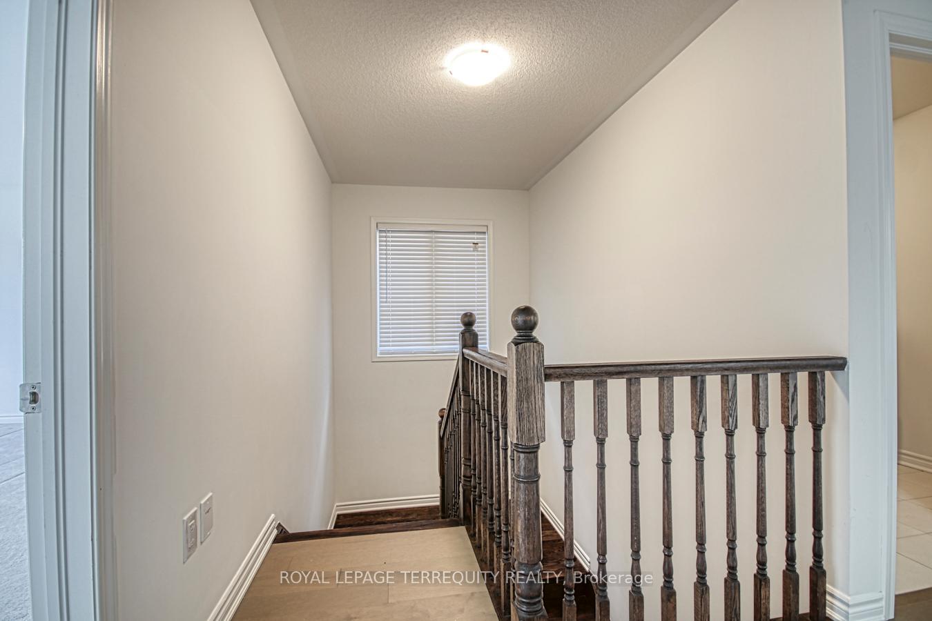 Photo 20 of 385 Gordon Krantz Avenue, Milton, Walker — HOMEH