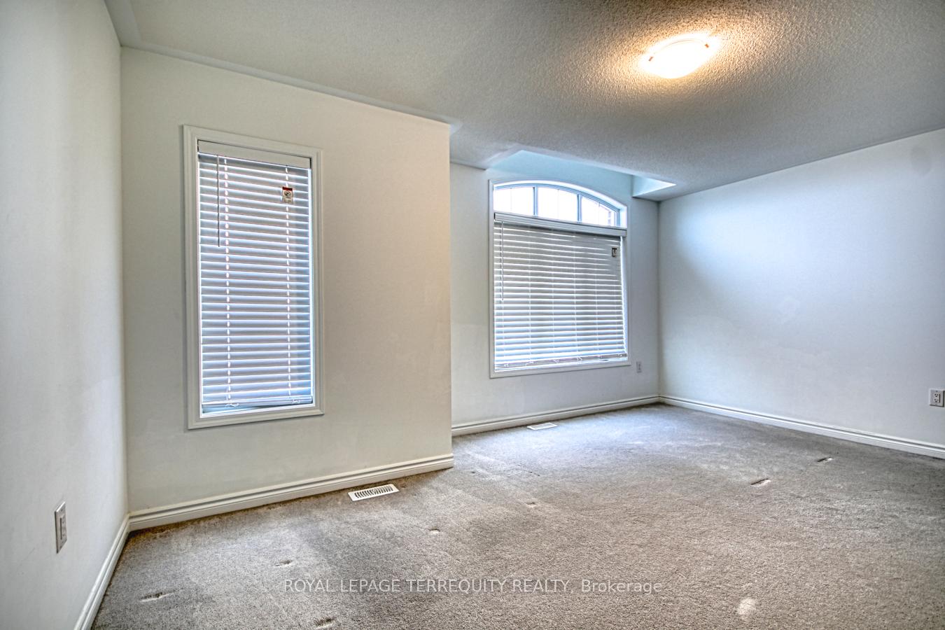 Photo 28 of 385 Gordon Krantz Avenue, Milton, Walker — HOMEH