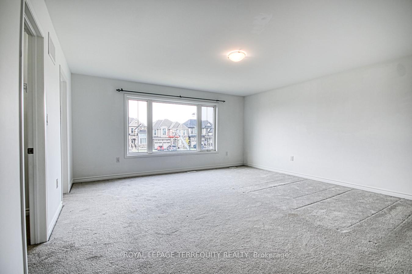 Photo 31 of 385 Gordon Krantz Avenue, Milton, Walker — HOMEH