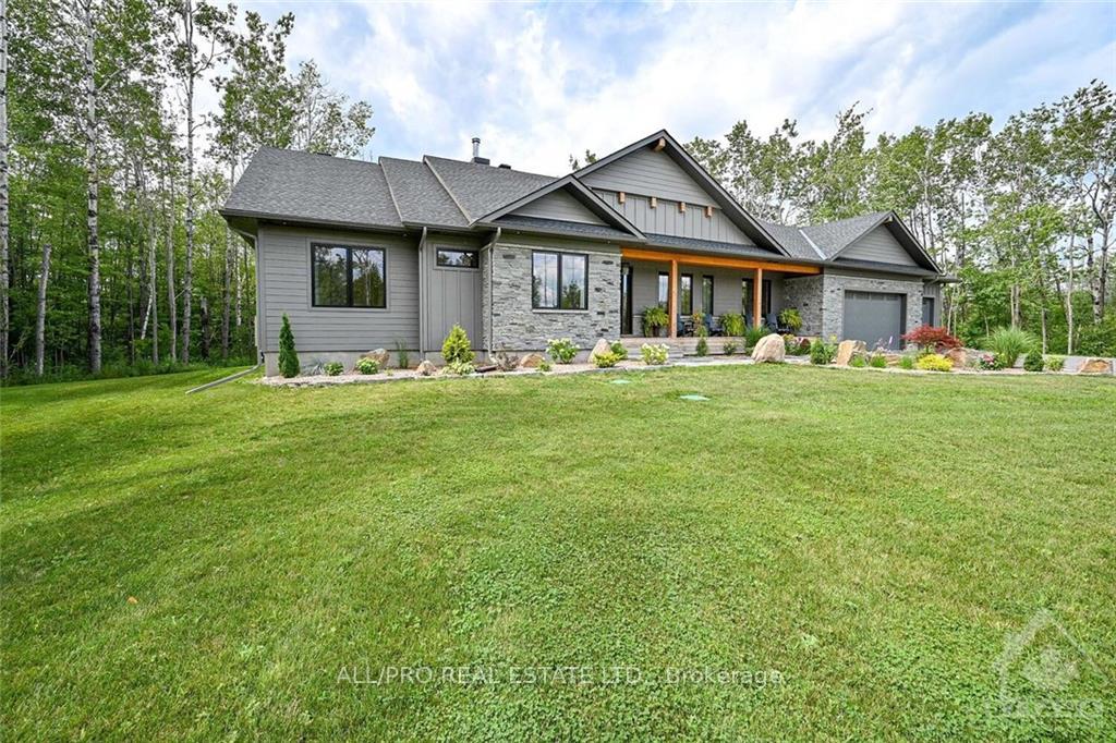 Photo 2 of 36 Synergy Way, Ottawa, Kanata - Kanata (North West) — HOMEH