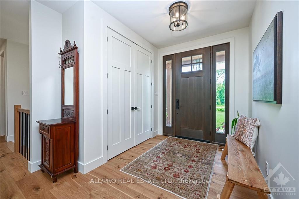 Photo 3 of 36 Synergy Way, Ottawa, Kanata - Kanata (North West) — HOMEH