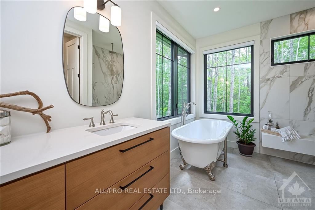 Photo 9 of 36 Synergy Way, Ottawa, Kanata - Kanata (North West) — HOMEH