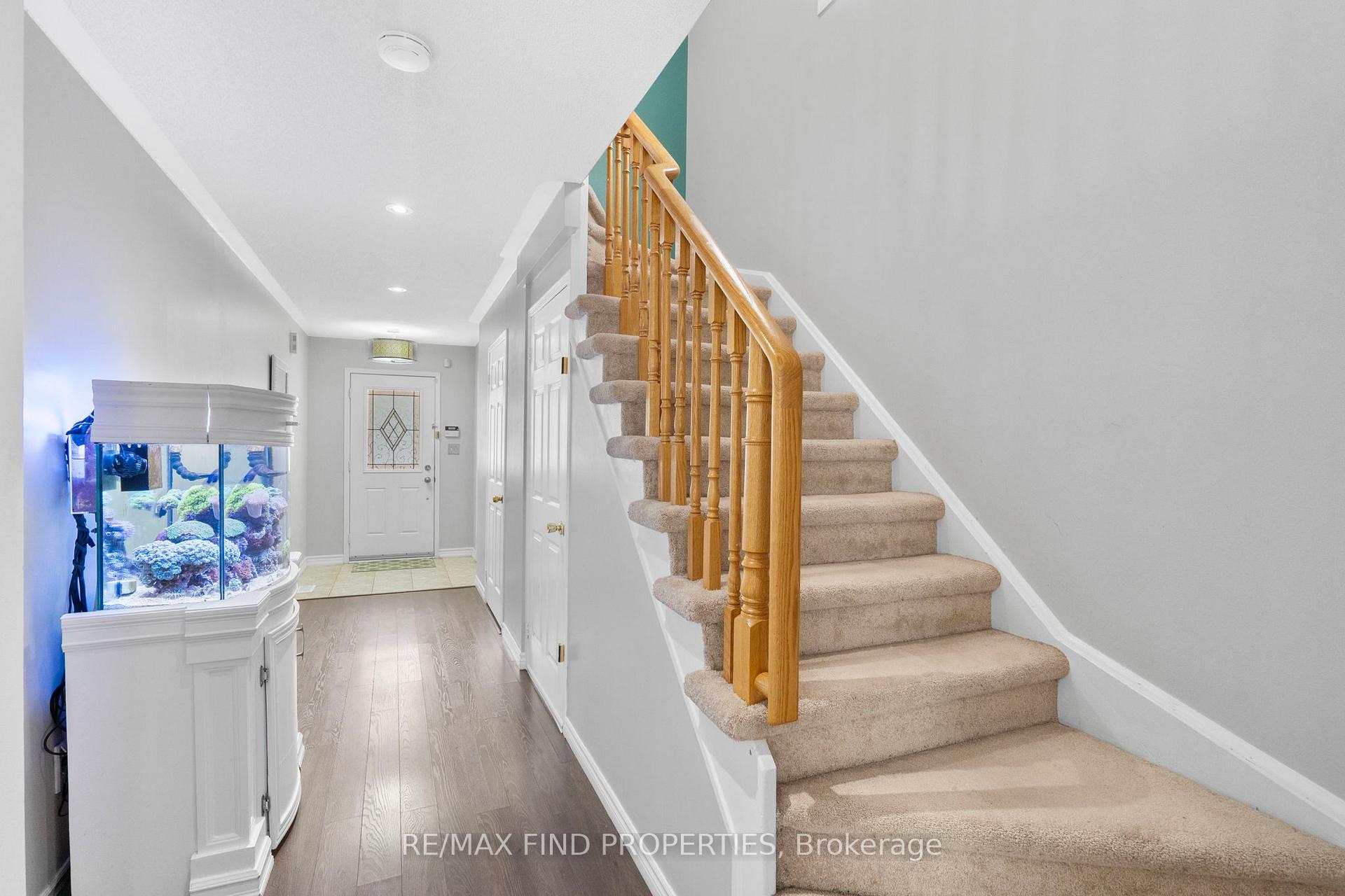 Photo 7 of 24 Bartolo Lane, Ajax, Central — HOMEH