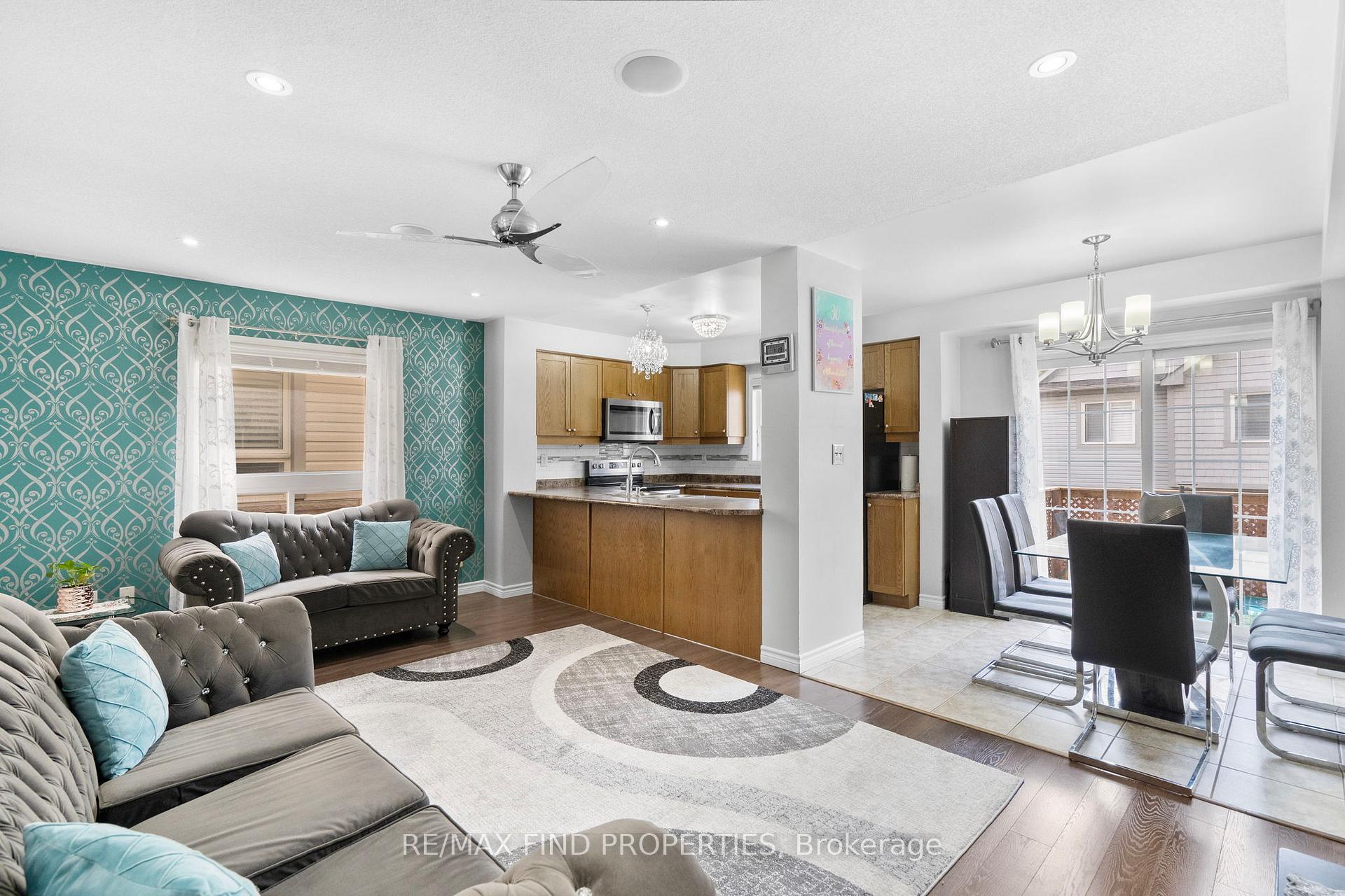Photo 8 of 24 Bartolo Lane, Ajax, Central — HOMEH