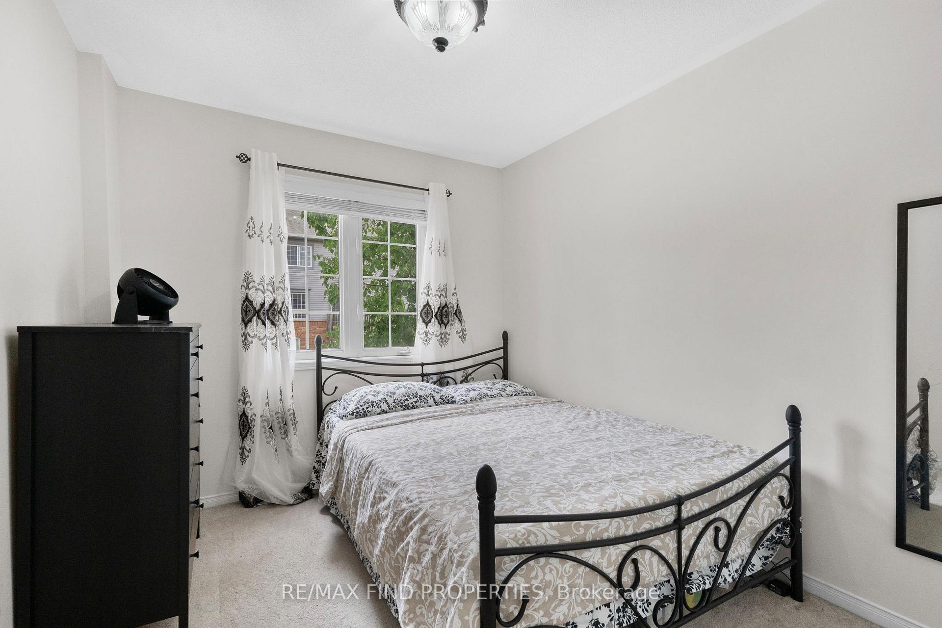Photo 19 of 24 Bartolo Lane, Ajax, Central — HOMEH