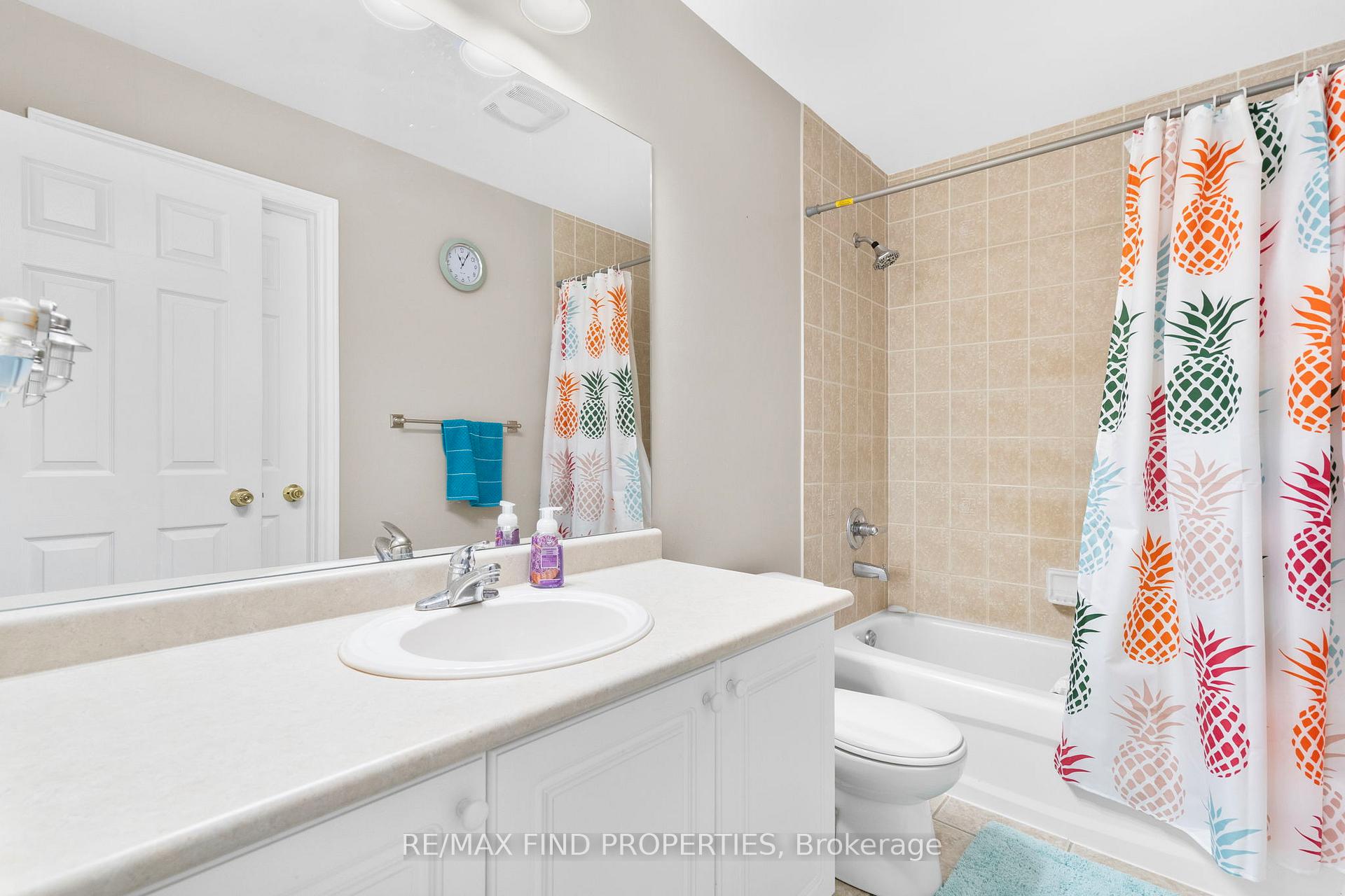 Photo 37 of 24 Bartolo Lane, Ajax, Central — HOMEH