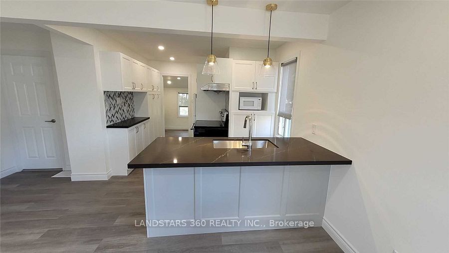 Photo 31 of 10 Warvet Crescent, Toronto, O'Connor-Parkview — HOMEH