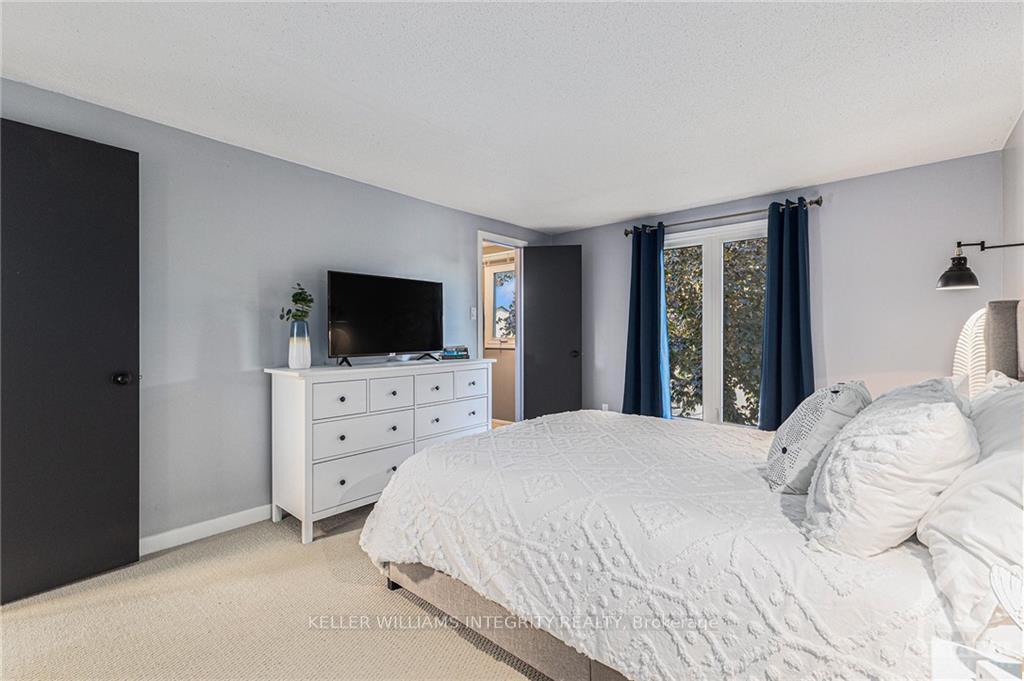 Photo 16 of 34 Rickey Place, Ottawa, Kanata - Glencairn/Hazeldean — HOMEH