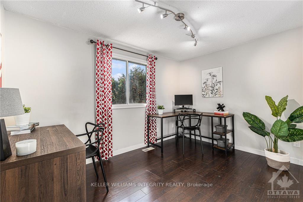 Photo 19 of 34 Rickey Place, Ottawa, Kanata - Glencairn/Hazeldean — HOMEH